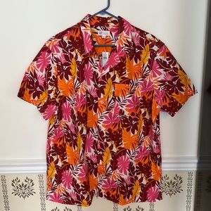NWT Gap Mens XL Hawaiian Button Up Shirt Standard Fit Stretch Palms Short Sleeve
